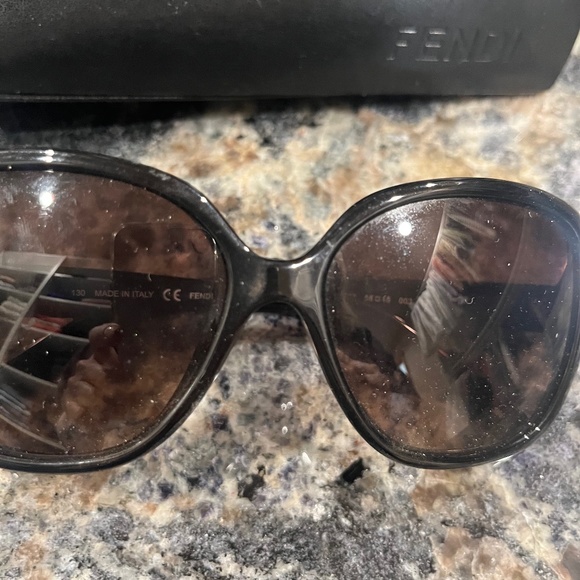 Fendi Sunglasses with Case - Picture 3 of 3